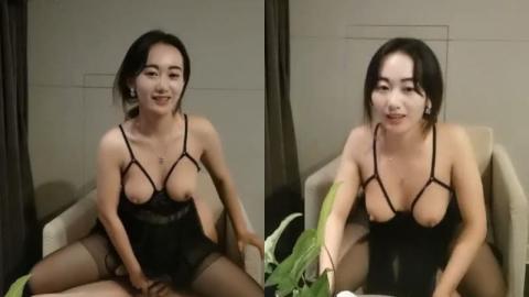 无套内射甜美的御姐，丰满微胖的身材，主动观音坐莲